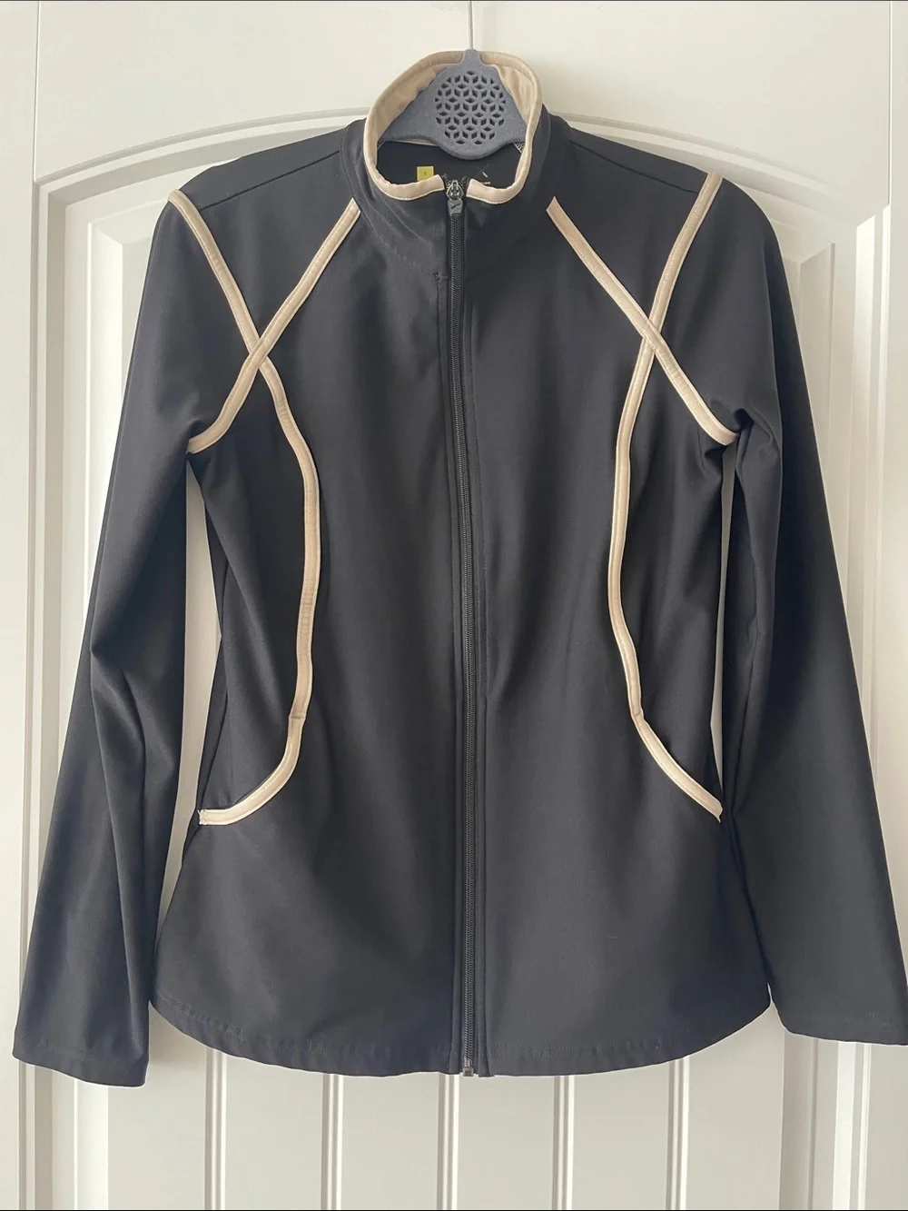 Xersion black champagne